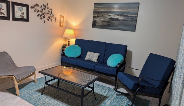 3-bedroom Make yourself home while in Rockdale B