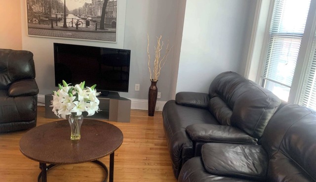 3 Bedroom Medical Center!