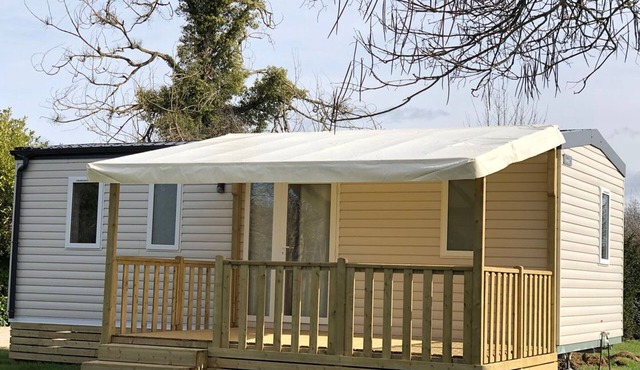 3-bedroom mobile home with terrace in Saint-Boil
