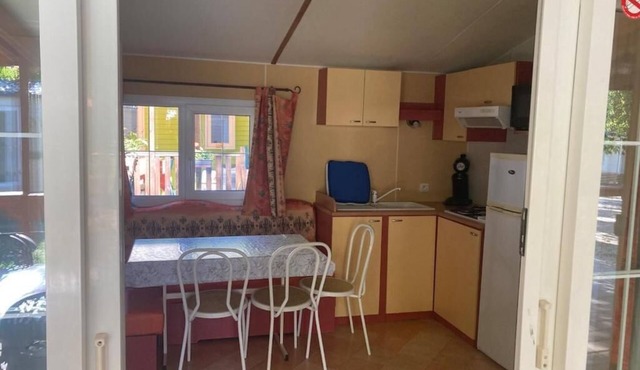 3-bedroom mobile home in the Cévennes countryside near Alès
