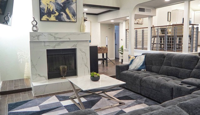 3-bedroom Modern House, recently renovated and upgraded with smart lighting