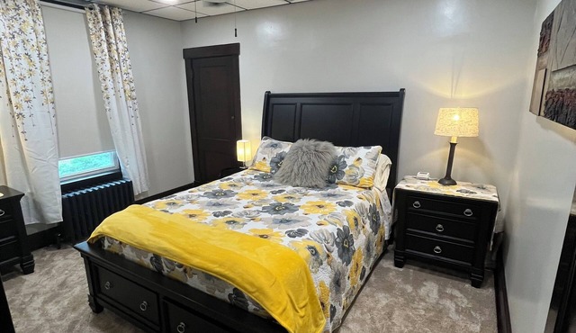 3-bedroom Modern Updated Apartment in Pittsburgh, Brownsville Rd, Rt51