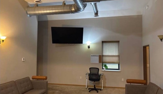 3 Bedroom Modern Luxe Condo Stevens Point with WiFi, AC