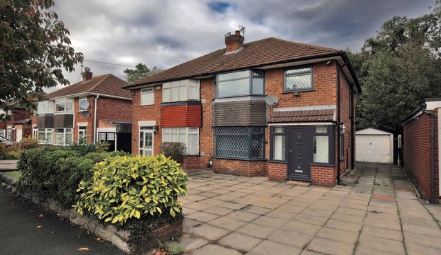 3 bedroom near airport, Up to 40 percent off