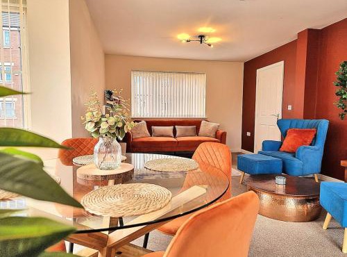 3-Bedroom New Build House with Parking, Garden & Transport Links - Leicester