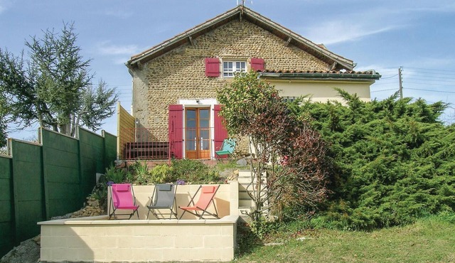 3 bedroom nice home in Lahitte Toupiére