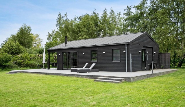 3 bedroom nice home in Store Fuglede