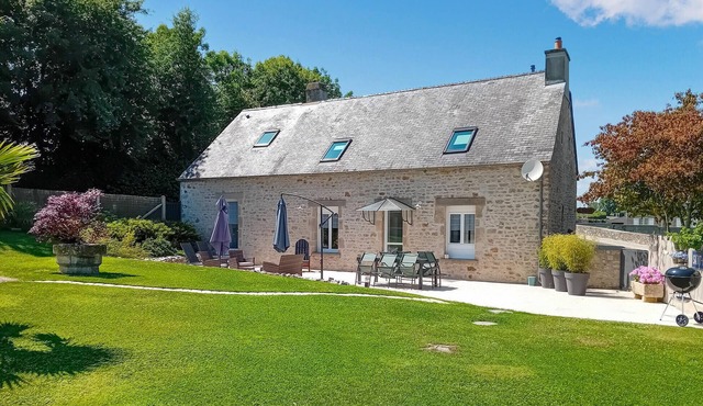 3 bedroom nice home in Saint-Marcouf