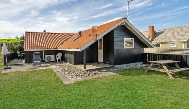 3 bedroom nice home in Hvide Sande