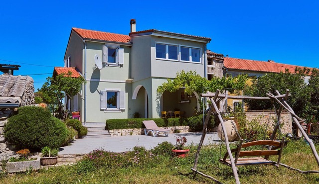 3 bedroom nice home in Punta Kriza