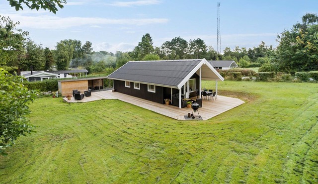 3 bedroom nice home in Melby