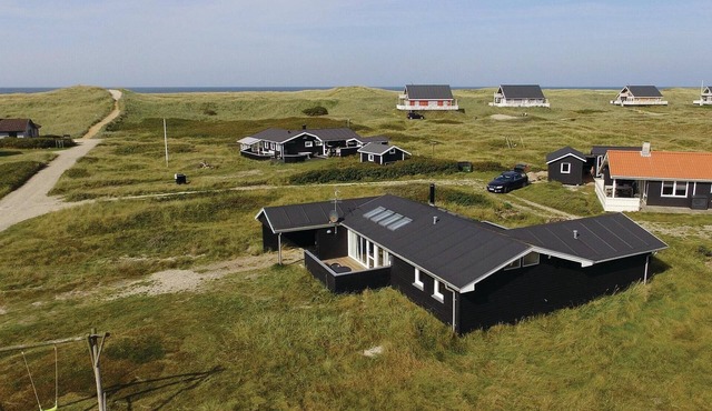 3 bedroom ocean front home in Harboøre