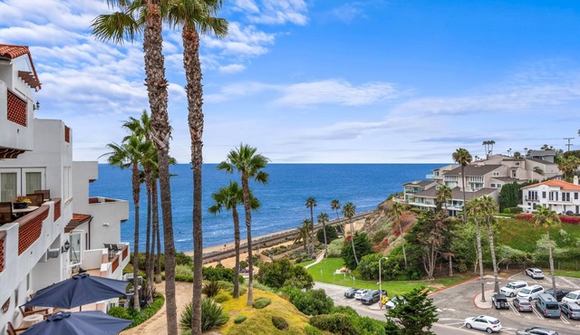 3-bedroom Ocean View Condo in San Clemente