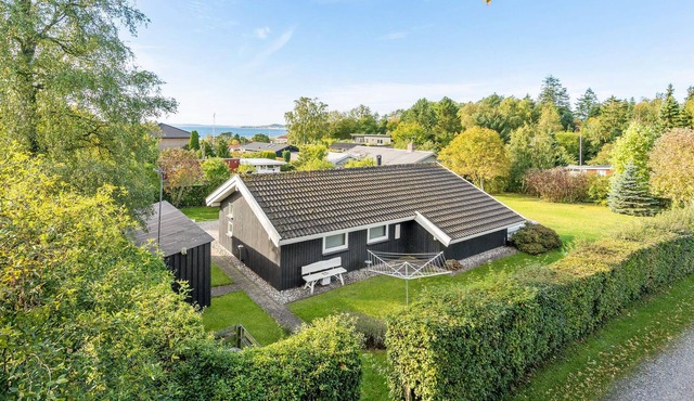 3 bedroom pet friendly home in Ebeltoft