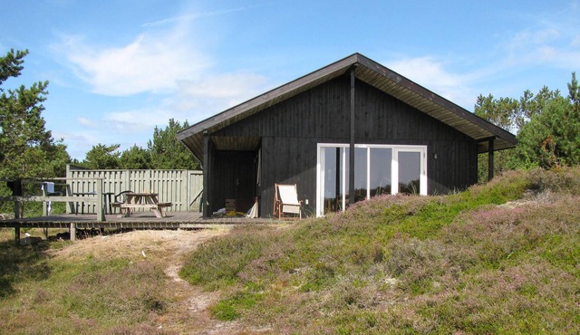 3 bedroom pet friendly home in Anholt