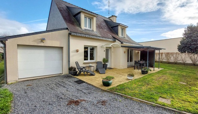 3 bedroom pet friendly home in Arzal