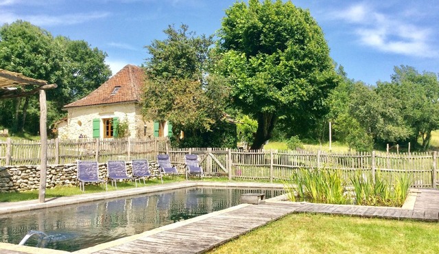 3 bedroom private vacation home in lachapelle-auzac
