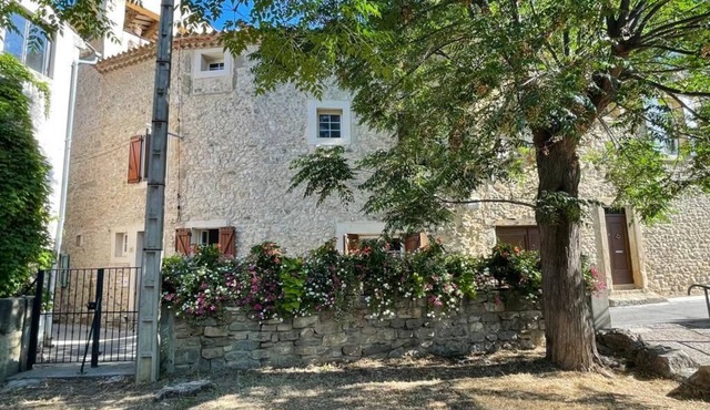 3 Bedroom Private vacation home in Bize-Minervois