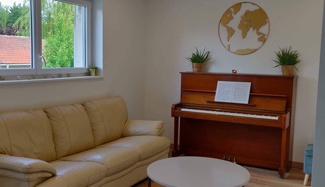 3 Bedroom Private vacation home in ChÃ¢teau-Salins