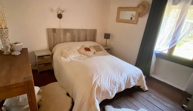 3 Bedroom Private vacation home in Saint-Haon