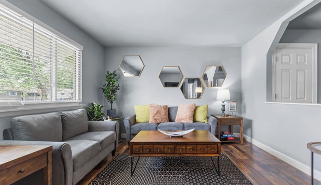 3 Bedroom Ranch in St Peters by StayLage