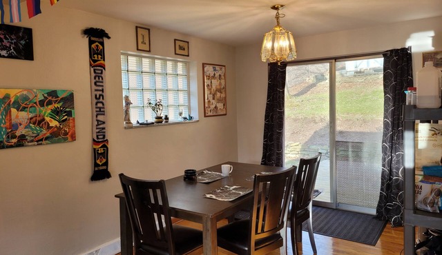 3-Bedroom Ranch with a finished basement in scenic Pittsburgh neighborhood!