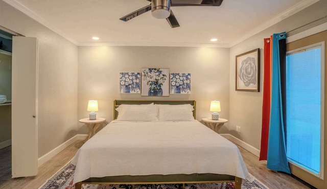 3-Bedroom Remodeled Home with Pool, Resort-Style Living & Putting Green