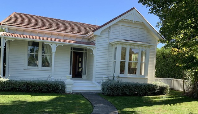 3 bedroom renovated Villa