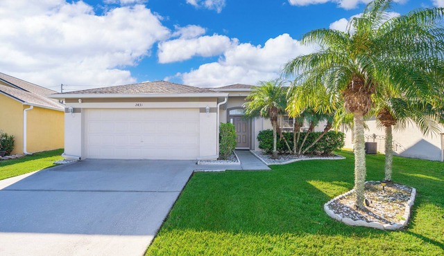3 Bedroom SF Pool Home-WiFi, Games Room, ROKU