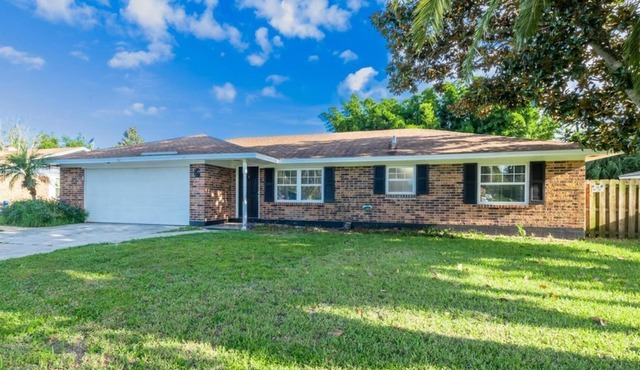 3 Bedroom Single family 417442 by Houzlet