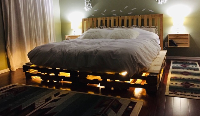 3 Bedroom Ski On Ski Off Condo