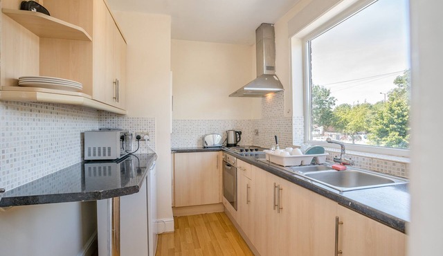 3 Bedroom Spacious Flat