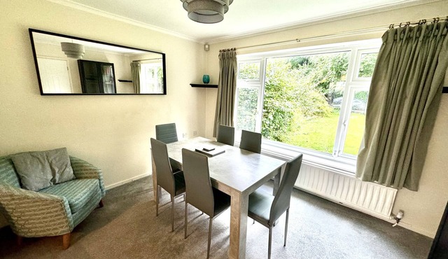 3 bedroom, spacious home from home.