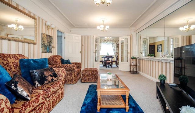 3 Bedroom Steeple Hill House