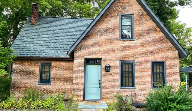 3-Bedroom 🔸 Steps from Bucknell 🔸 Renovated