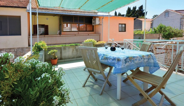 3 bedroom stunning apartment in Stari Grad