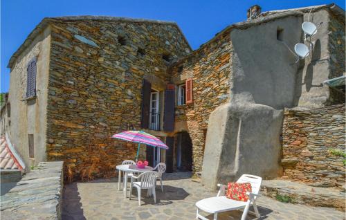 3 Bedroom Stunning Home In Pietra Di Verde