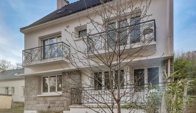 3 bedroom stunning home in Lanvaudan