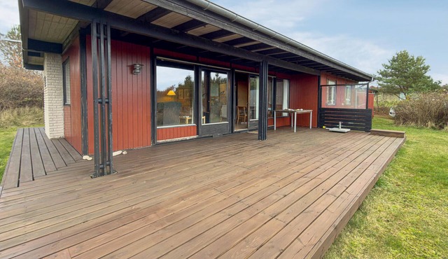3 bedroom stunning home in Knebel