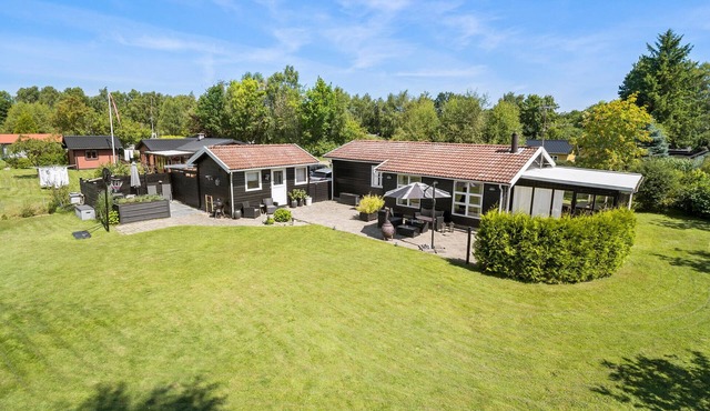 3 bedroom stunning home in Højby
