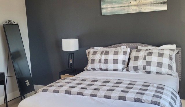 3-bedroom Stylish Villa in Dieppe