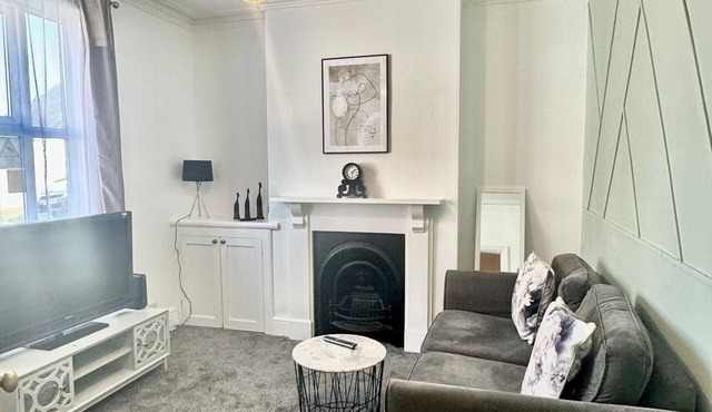 3 Bedroom Terraced House