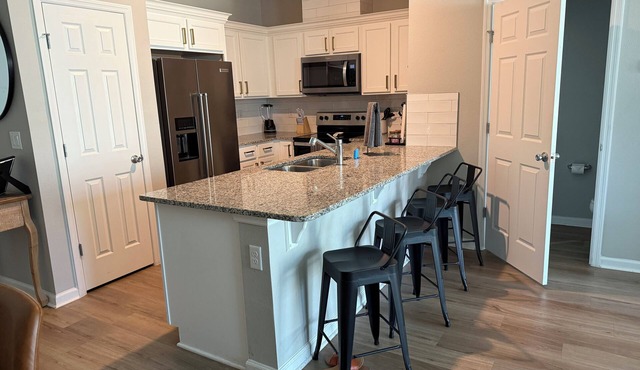 3-bedroom townhome in fantastic St. Augustine Beach with WiFi, AC