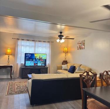 3 bedroom Town home