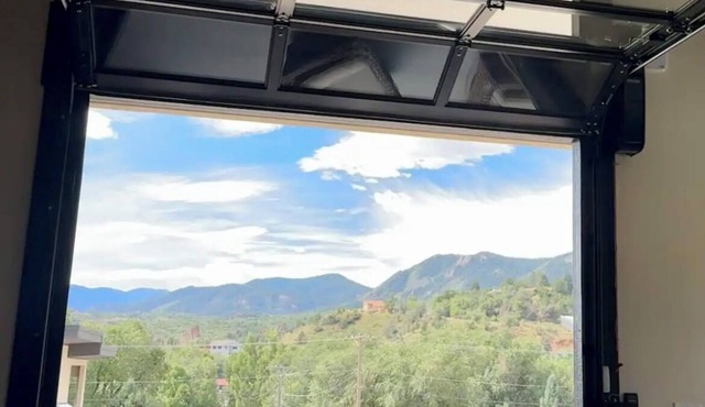 3 Bedroom Townhome in Wonderful Colorado Springs, Colorado
