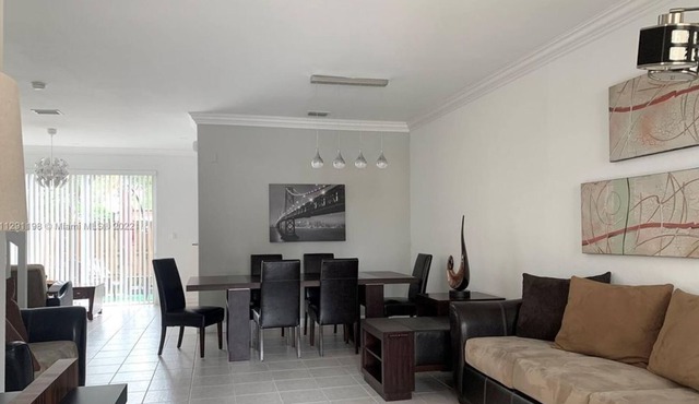 3 Bedroom Townhome 439874 by Houzlet