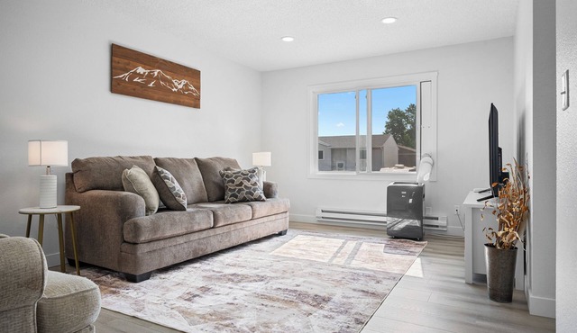 3-bedroom townhome in charming Gillette with an unbeatable location.