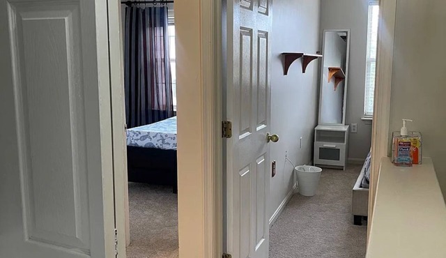 3-bedroom Townhouse in beautiful Owings Mills with a garage