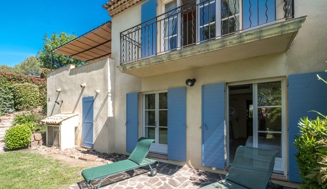 3-BEDROOM TOWNHOUSE WITH GARDEN (N°408)