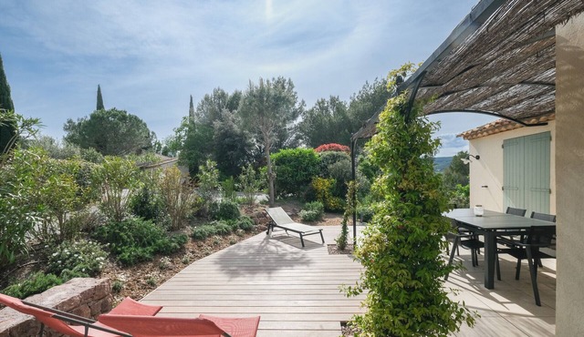 3-BEDROOM TOWNHOUSE WITH NICE VIEW (N°568)